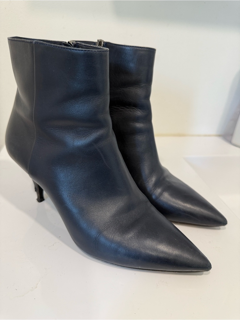 Women's Sportmax Black Leather Pointed-Toe Kitten Heel Ankle Boots